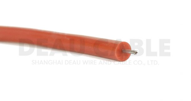 特點/用途:具有優良的高溫耐低溫性能,具有優良的電絕緣性能,優良的化學穩定性能,耐高電壓,耐老化,使用壽命長。且柔軟便于安裝。廣泛應用于照明燈具、家用電器、電熱電器、儀表儀器、電機引接線及電子、燈具、燃具等高溫環境。