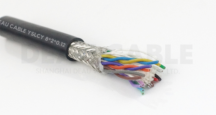 典型應用適用機床和起重運輸設備在內的制造加工用機器各部件間的內部連接。 充許該電纜直接與電源線相連接.不推薦屏蔽電纜用于連續彎曲的場合, 可用于工業使用環境下的偶爾彎曲移動場合, 如機床、 磨床等。