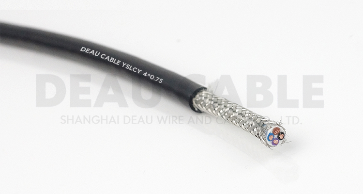 典型應用適用機床和起重運輸設備在內的制造加工用機器各部件間的內部連接。 充許該電纜直接與電源線相連接.不推薦屏蔽電纜用于連續彎曲的場合， 可用于工業使用環境下的偶爾彎曲移動場合， 如機床、 磨床等。